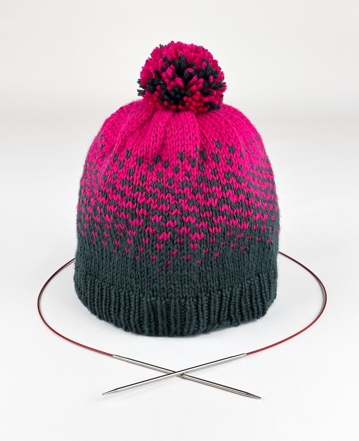 Satin Weave Gradient Hat Pattern